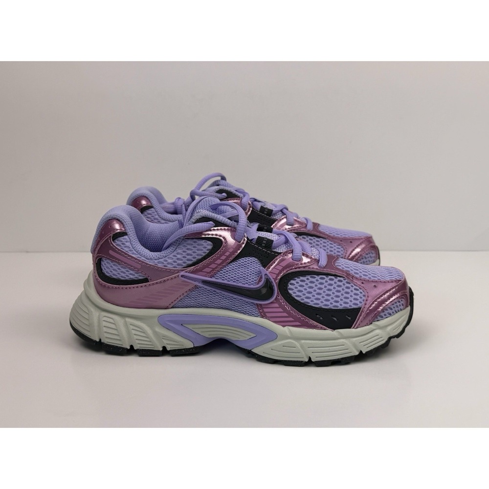 Nike V5 RNR Sneakers Women's Size 5 Purple/Black HQ7901-502